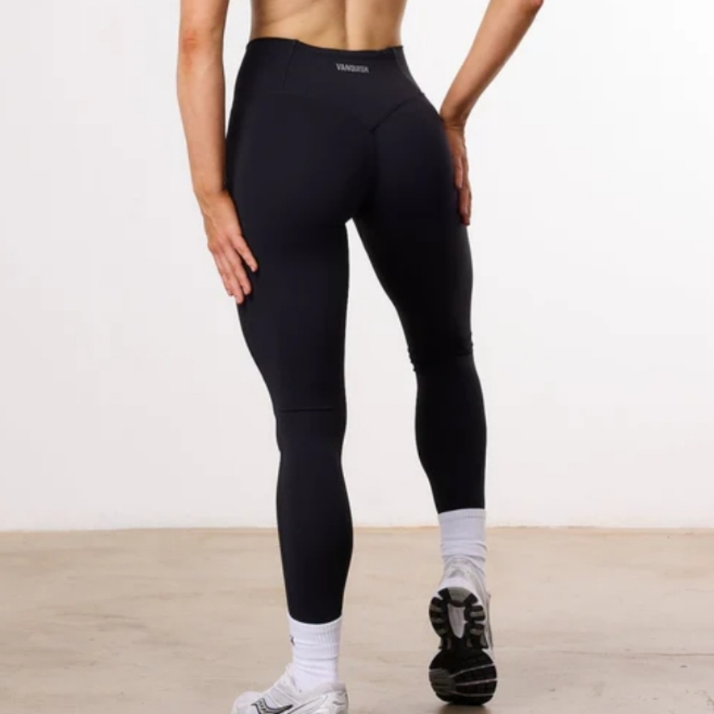 Vanquish leggings size M